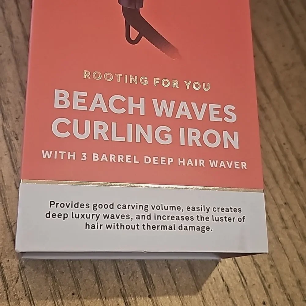 Beach waves curling iron NWT 3 barrel deep hair waver